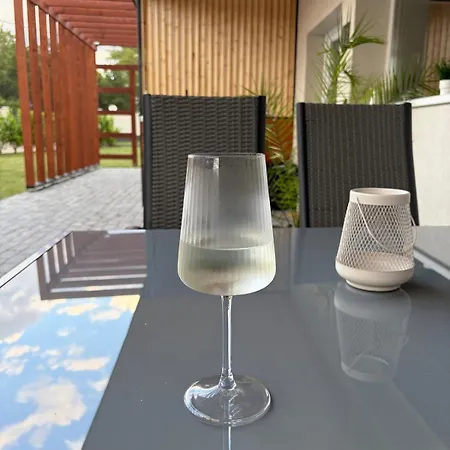 شقة Fenyves Flow 2